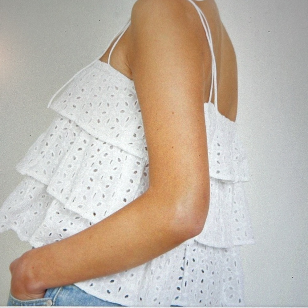 BOOHOO Tiered Ruffle GREEN Sleeveless Crop Top w/adjustable ties Womens Size 10P